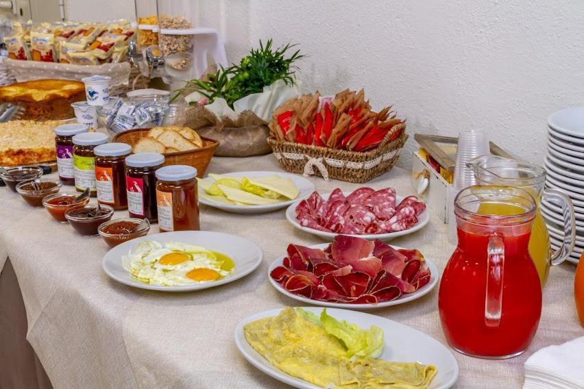 Agriturismo Fusini ماليانو إن توسكانا المظهر الخارجي الصورة